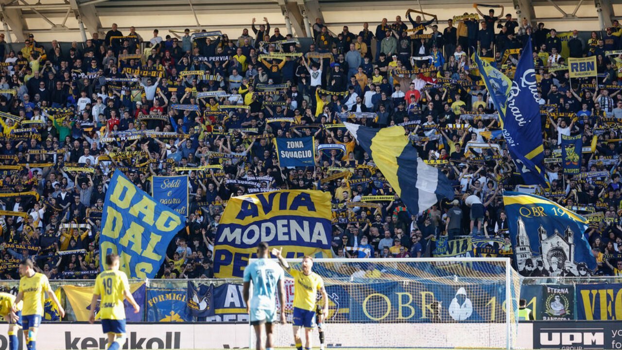 Modena, per la panchina salgono le quotazioni di un ex Parma e Cremonese: i dettagli
