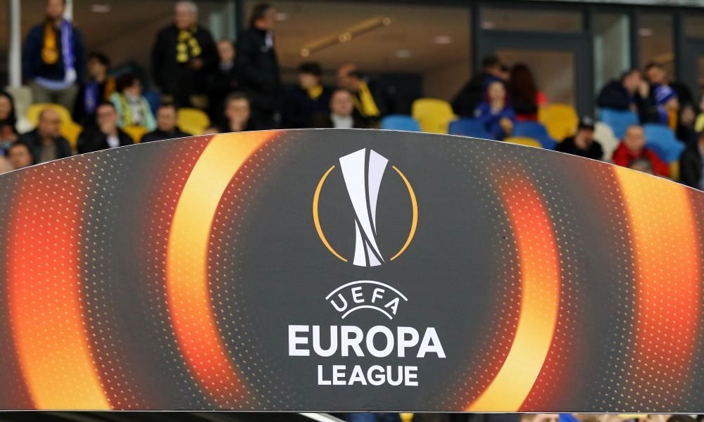 Europa League, designazioni arbitrali degli ottavi d’andata: un tedesco per Bologna-Roma