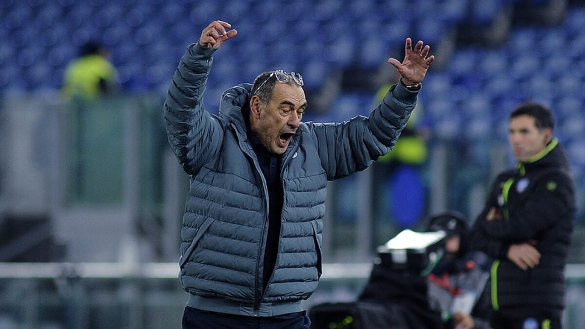 Lazio, Sarri prima del derby: “Restare a casa? Solo una provocazione. Meno politici e più gente di calcio”