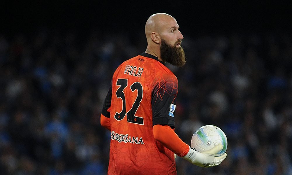 Milinkovic-Savic ai saluti? Il Napoli valuta un profilo giovane