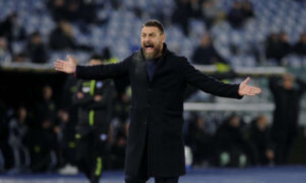 Genoa, De Rossi: “Baldanzi lo valutiamo giorno dopo giorno, ma abbiamo lavorato bene sul Verona e su quanto siano vivi “