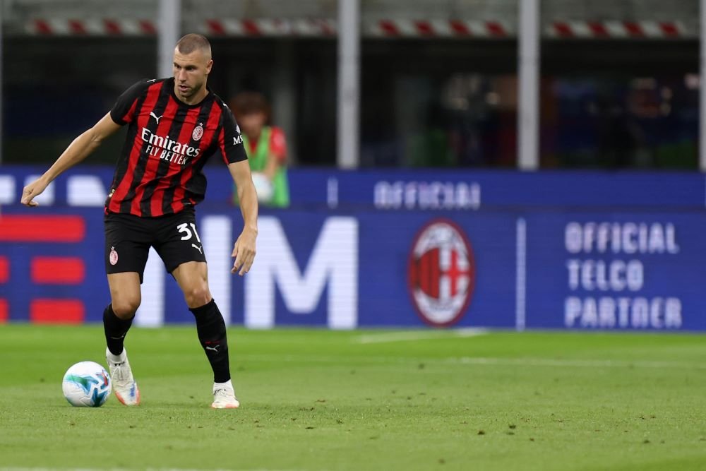 Pavlovic, il Milan nel futuro: il serbo vuole restare