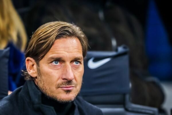 Roma, Totti pronto a entrare in Dirigenza? | la situazione