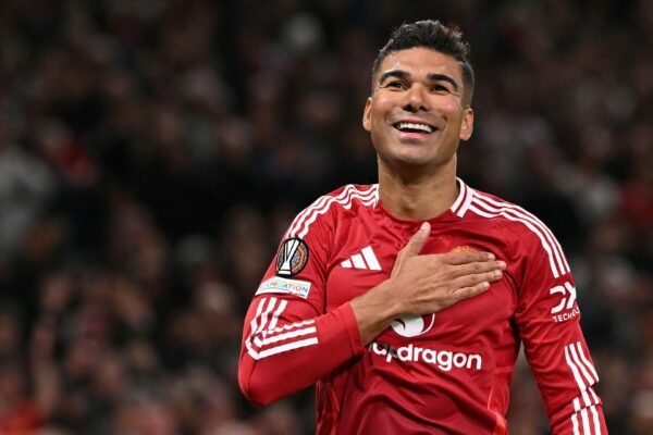 Ultim’ora Milan, dall’Inghilterra “Casemiro pensa all’Italia”