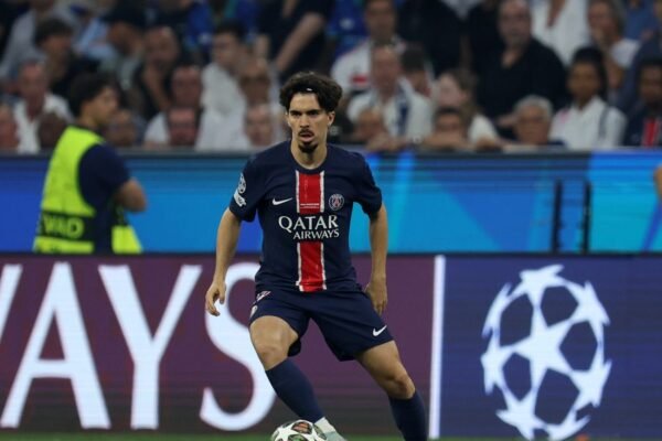 Vitinha: “Restare al PSG è la mia scelta migliore ora”