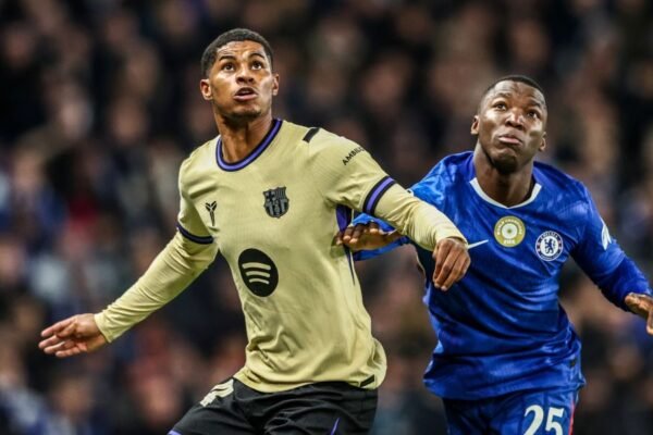 Rashford, svolgerà la pre-season con il Manchester United: messaggio di addio al Barcellona