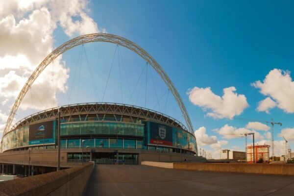 Arsenal-Manchester City, Wembley si prepara ad una super finale