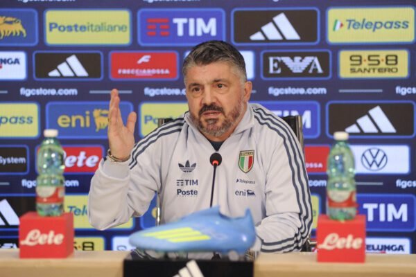 La Lazio punta la difesa viola