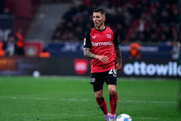 Atletico Madrid, Grimaldo si avvicina: pronto un contratto fino al 2030