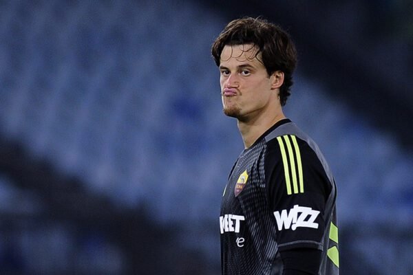 Juventus, la nuova tentazione per la porta è Svilar