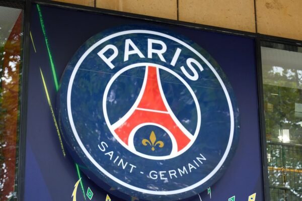 PSG su Akliouche in caso di uscita di Barcola