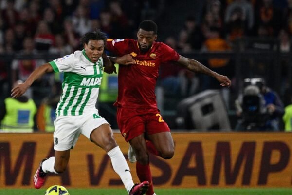 Ex Roma, Wijnaldum lascia l’Al Ettifaq in estate: ritiro in vista?