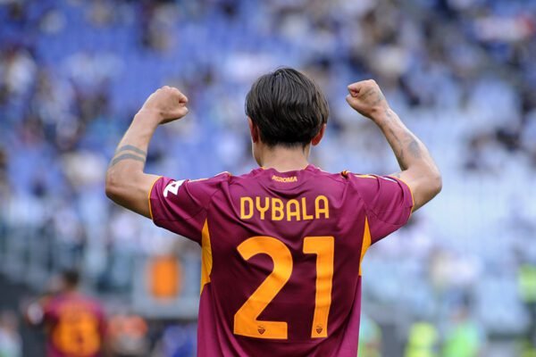 Roma: vicinissimo il rinnovo di Dybala