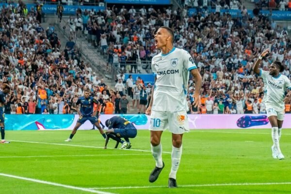 Milan, dialoghi continui per Mason Greenwood: tutti i dettagli