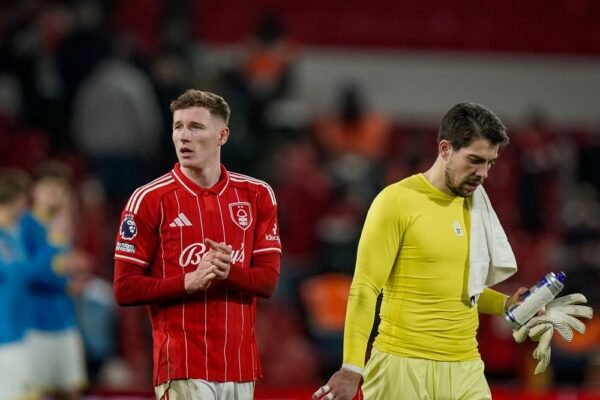 Elliot Anderson al Manchester City. Il centrocampista da 116M arriva dopo i Mondiali