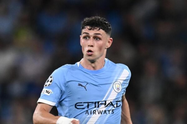 Milan, Phil Foden sogno di mezza estate: i contatti con Rafaela Pimenta