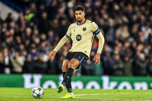 Liverpool, ecco Araujo: contratto firmato per l’uruguaiano