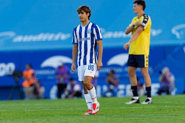 Roma, finalmente Rodrigo Mora: atteso in Italia nel pomeriggio