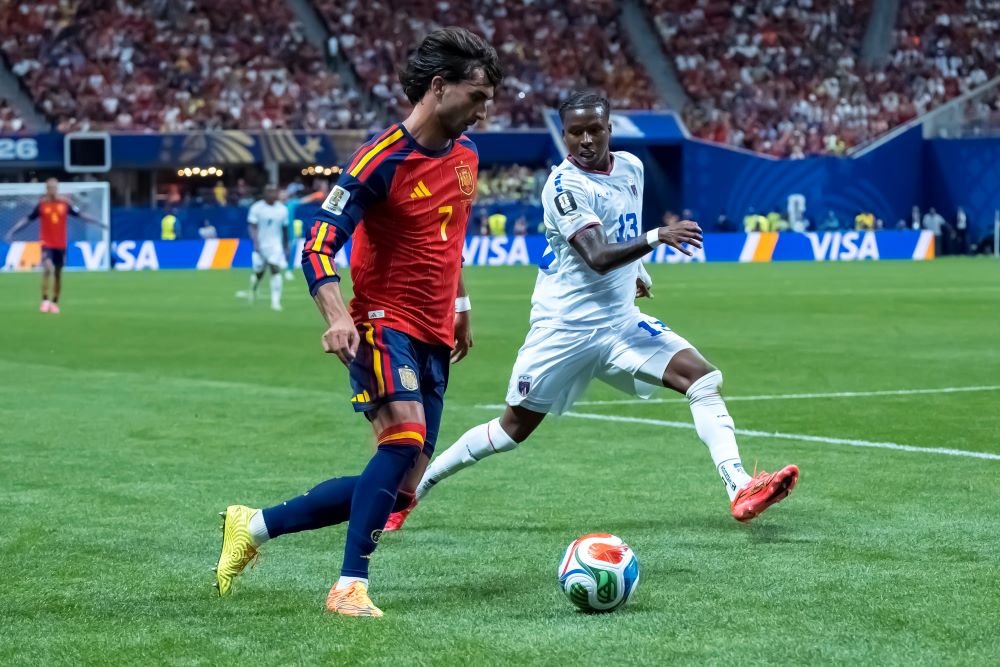 PSG, Ferran Torres: “Luis Enrique è come un padre per me”